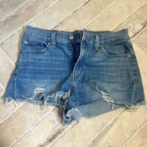 Levi cut off shorts 27
